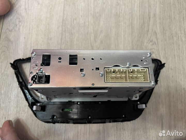 Штатная магнитола на hyundai solaris 2