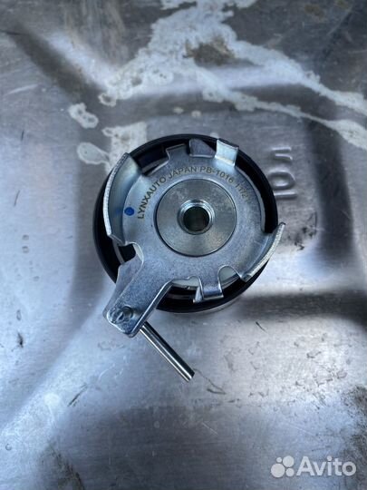 Ролик натяжной ремня грм lynx