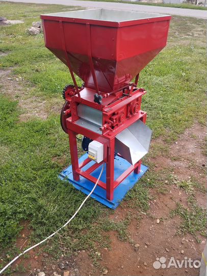 Плющилка для зерна