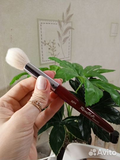 Кисти для макияжа бу