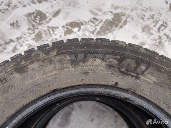 Landsail Ice Star IS37 225/65 R17 20T