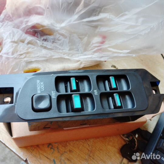 Блок управления стеклоподъемниками Daewoo Nexia