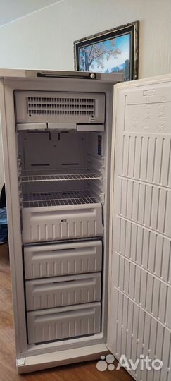 Морозильная камера indesit