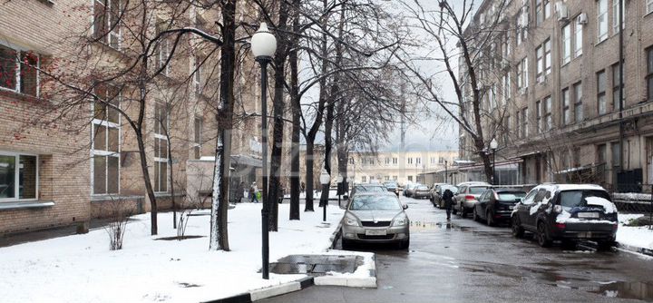 Сдам офис 27.5 м2 у м. Сокол