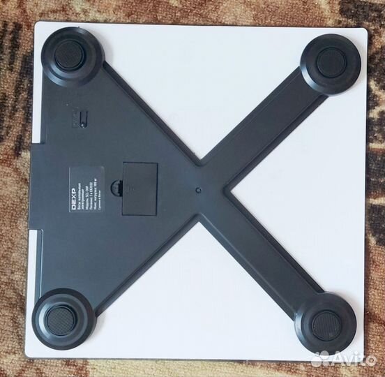 Весы напольные электронные новые