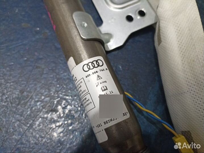 Шторка безопасности правая Audi A6 C7