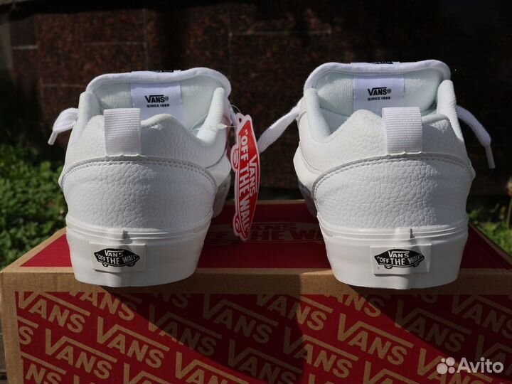 Vans Knu Skool white