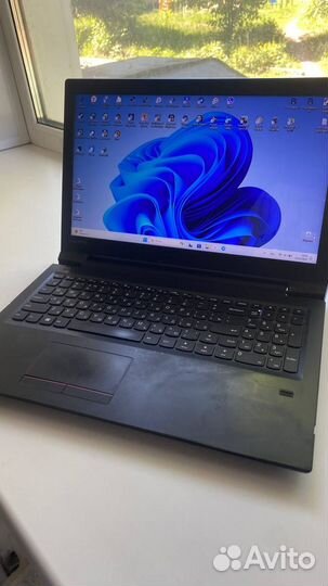 Lenovo v310-15isk i3-6006u/ 8gb ram / 250gb SSD