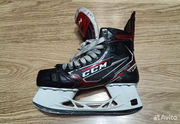 Хоккейные коньки CCM jetspeed FT2, 7D