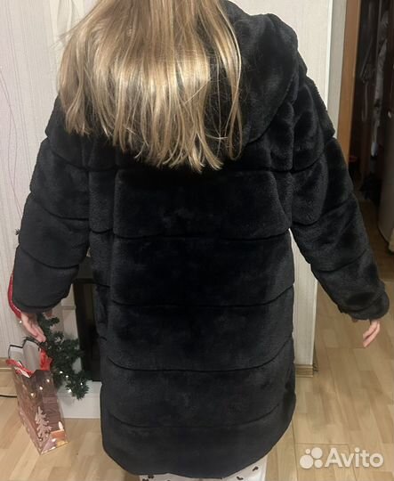 Искусственная шуба черная