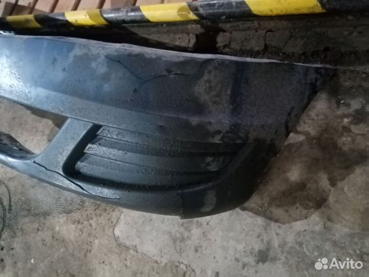 Передний бампер на renault logan 1