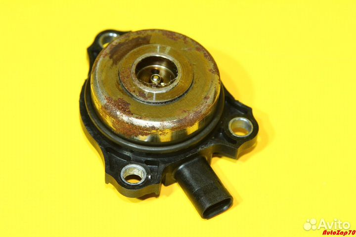 Mercedes Benz W204 Датчик положения распредвала