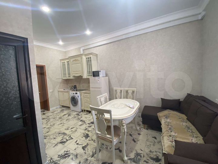 1-к. квартира, 50 м², 1/2 эт.