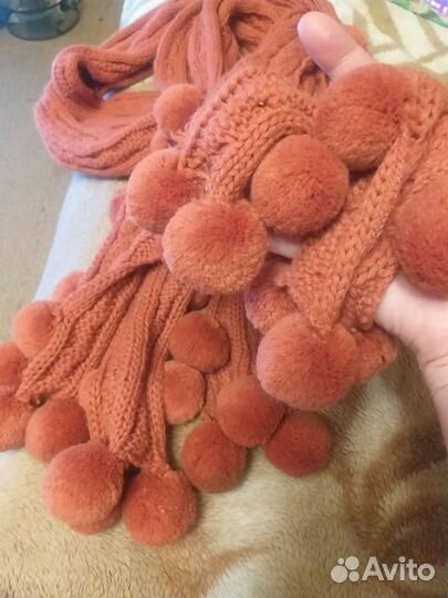 Шапки и шарфы женские