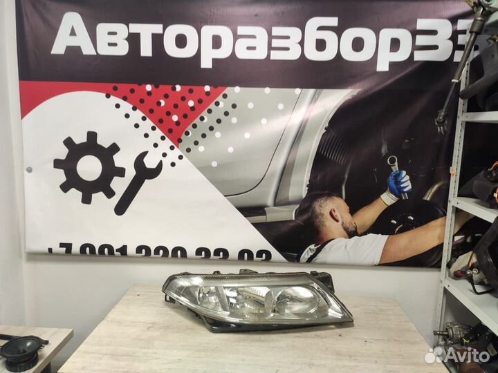 Фара правая Рено лагуна 2 Renault Laguna 2