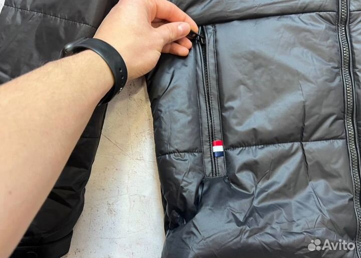 Легкие куртки Tommy Hilfinger качественные