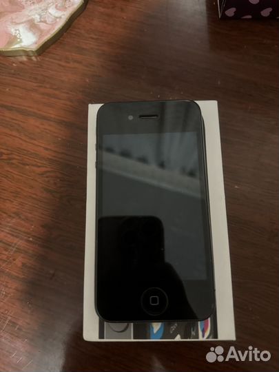 iPhone 4S, 16 ГБ