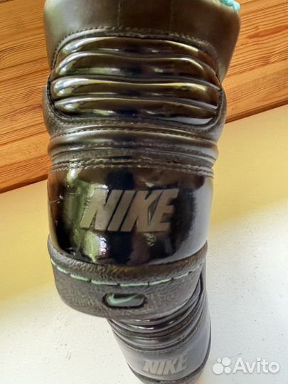 Кожаные кроссовки nike