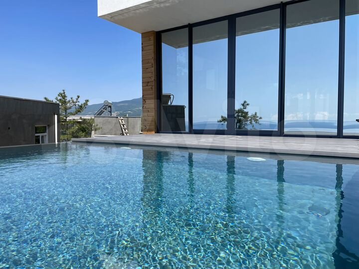 Дом 349 м² на участке 7 сот.