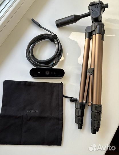 Вебкамера Logitech Brio Ultra HD Pro C1000e