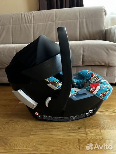 Автолюлька 0+ Cybex Aton Q by Jeremy Scott