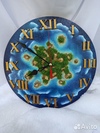 Часы с мхом ручной работы