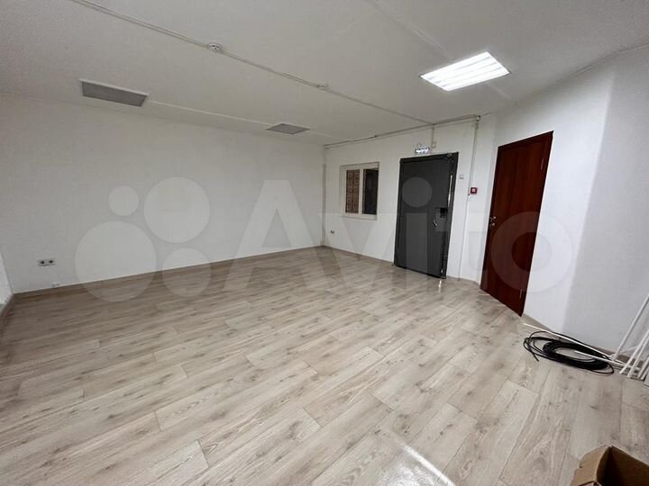 Свободного назначения, 150 м²,132 м2