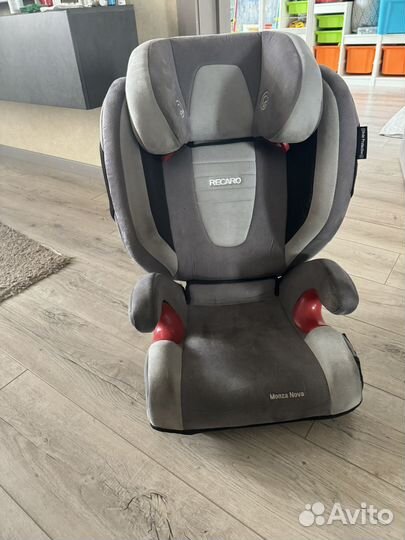 Автокресло Recaro monza nova (15 до 36 кг)