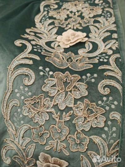 Шторы из шелкового бархата на три окна