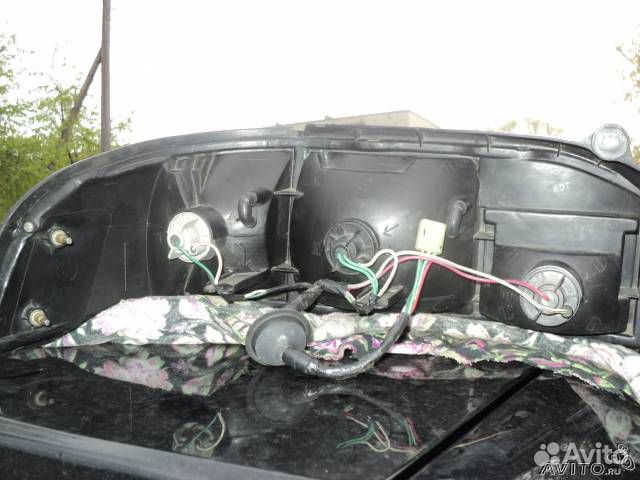 Фонарь задний правый Тайота 