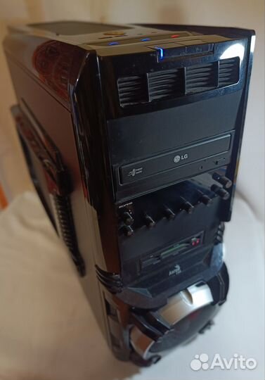 Игровой системный блок i7, 16Гб, SSD