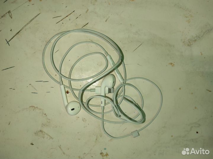 Apple earpods lightning оригинал