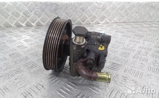 Насос гу дизельный volkswagen bora 1 (UBE07BT01)