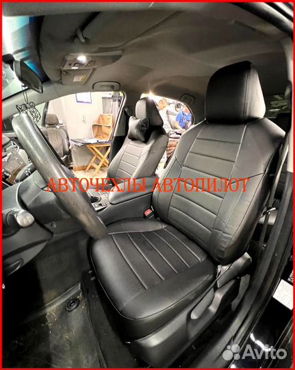 Чехлы Автопилот Toyota Camry v70 из экокожи чёрные