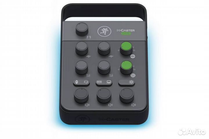 Микшерный пульт Mackie MixCaster Live