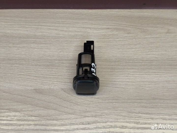 Розетка LADA X-Ray Cross