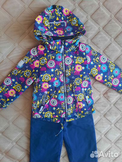 Костюм весенний для девочки