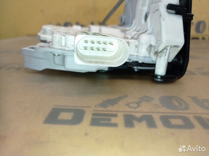 Замок двери задний левый Audi A6 C6 4F2 Allroad