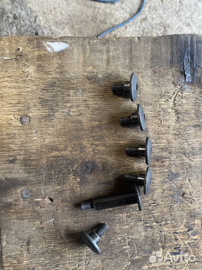 Болты клапанной крышки Suzuki rf 400r 1993г