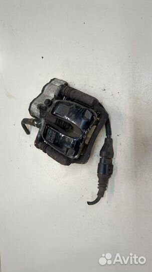 Суппорт Audi A8 (D3), 2004