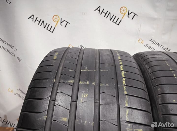 Pirelli P Zero PZ4 275/35 R20 94Y