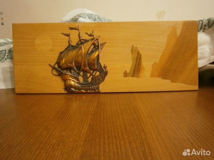 Панно СССР чеканка и дерево красивые