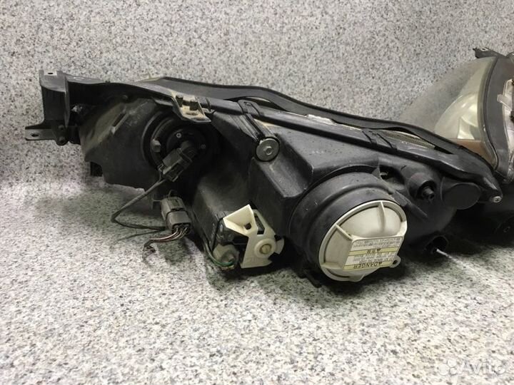 Фара правая Mazda Cx-7 ER 2007