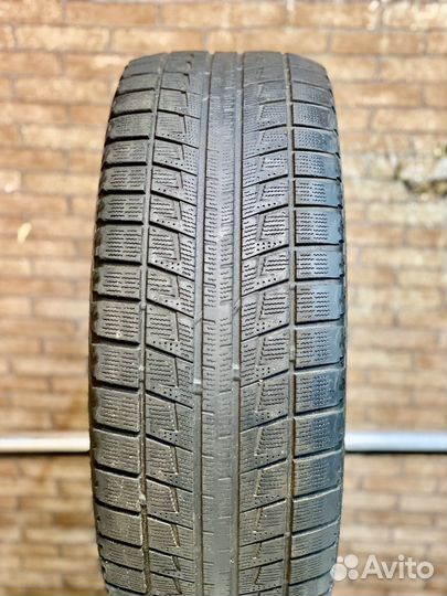 Bridgestone Blizzak Revo2 205/55 R16