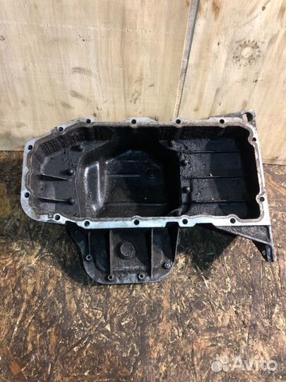 Поддон двигателя Opel Vectra B седан 1.8