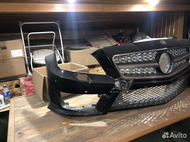 Бампер на CLS 218 6.3 AMG