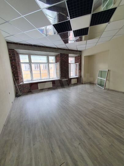 Сдам офисное помещение, 135 м²