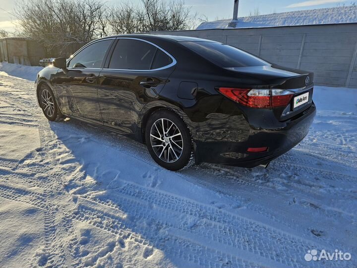 Lexus ES 2.5 AT, 2014, 210 000 км