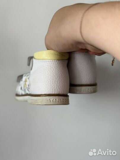 Сандалии для девочки 22