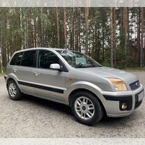 Ford Fusion 1.6 AT, 2007, 185 000 км, с пробегом, цена 560 000 руб.